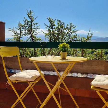 Appartamento Les Roches Noires Giardini Naxos Exterior photo