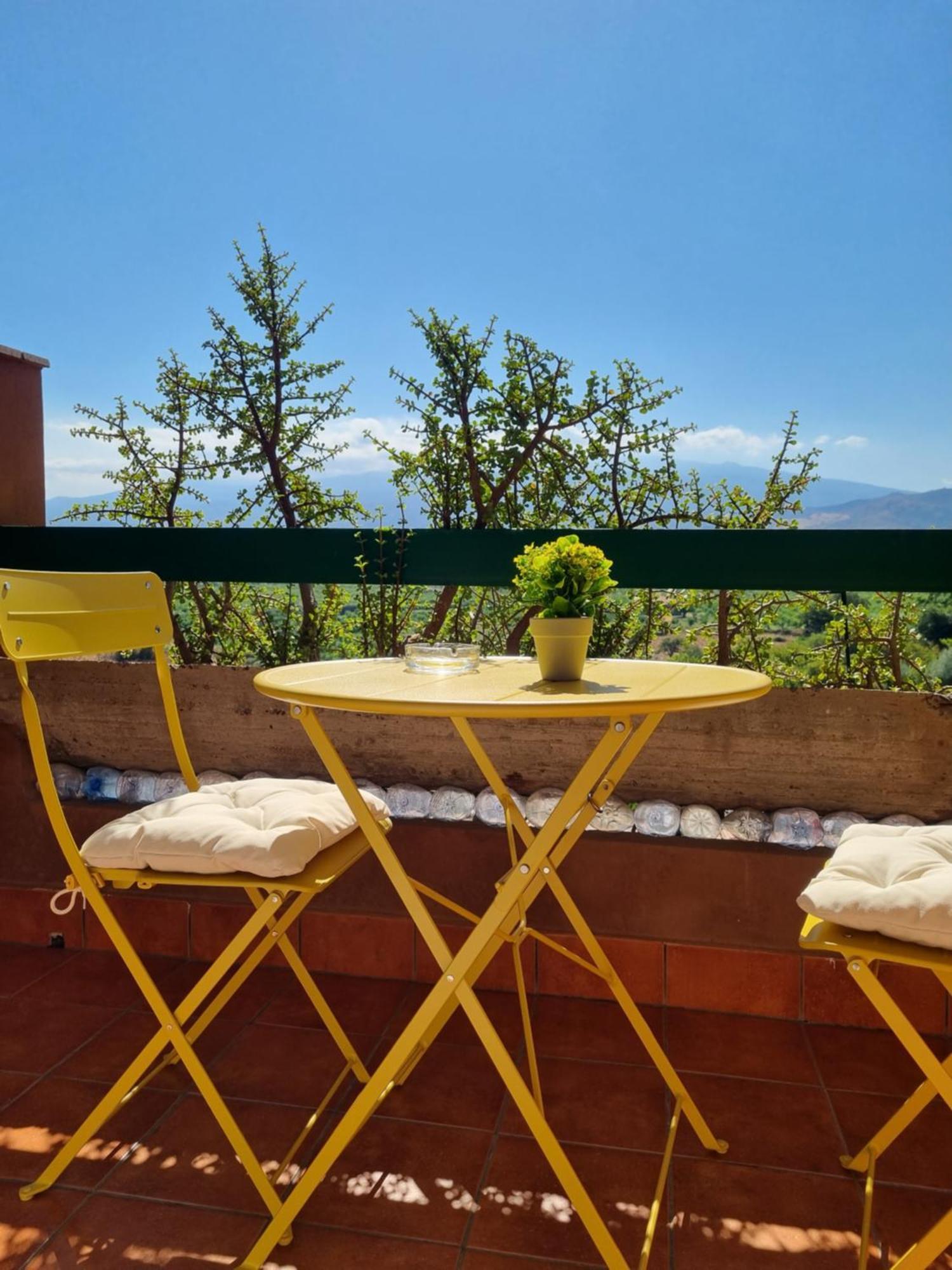 Appartamento Les Roches Noires Giardini Naxos Exterior photo